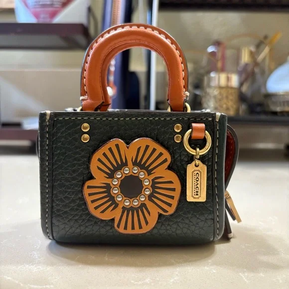 Coach mini rogue - Picture 3 of 7